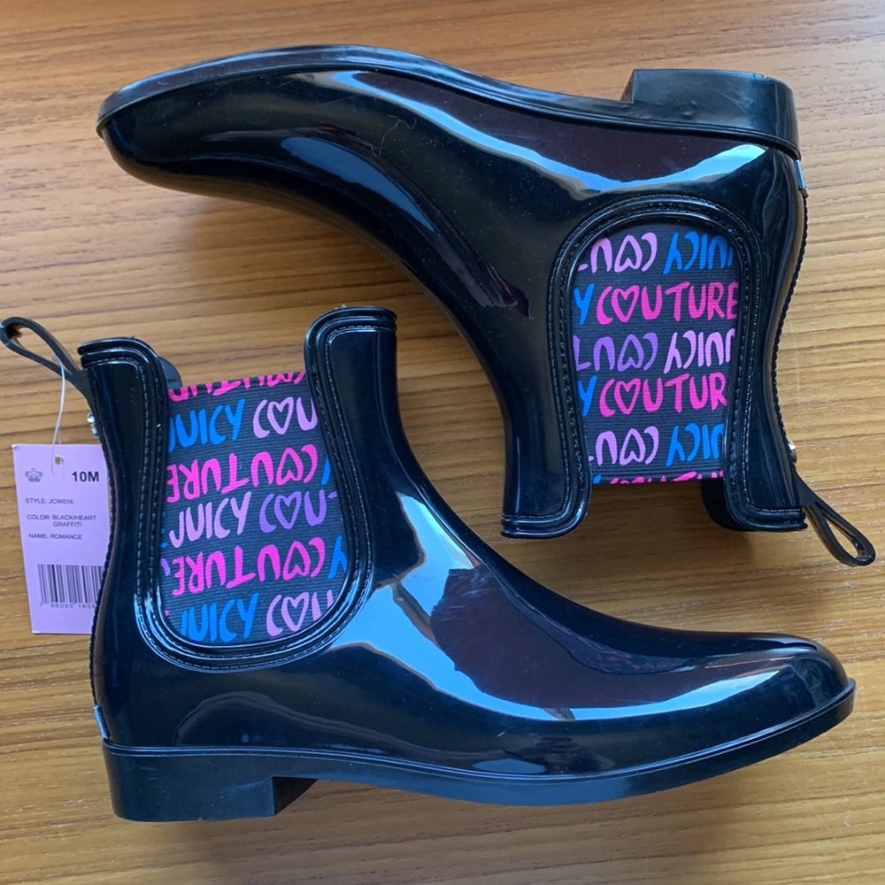 Juicy Couture Romance waterproof rain boots